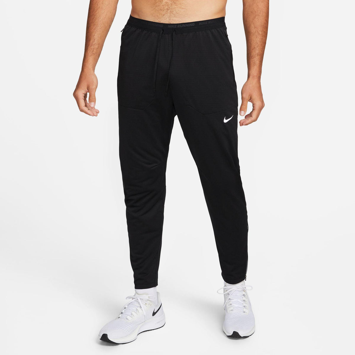 Nike-Men's Nike Phenom-Black/Reflective Silv-Pacers Running