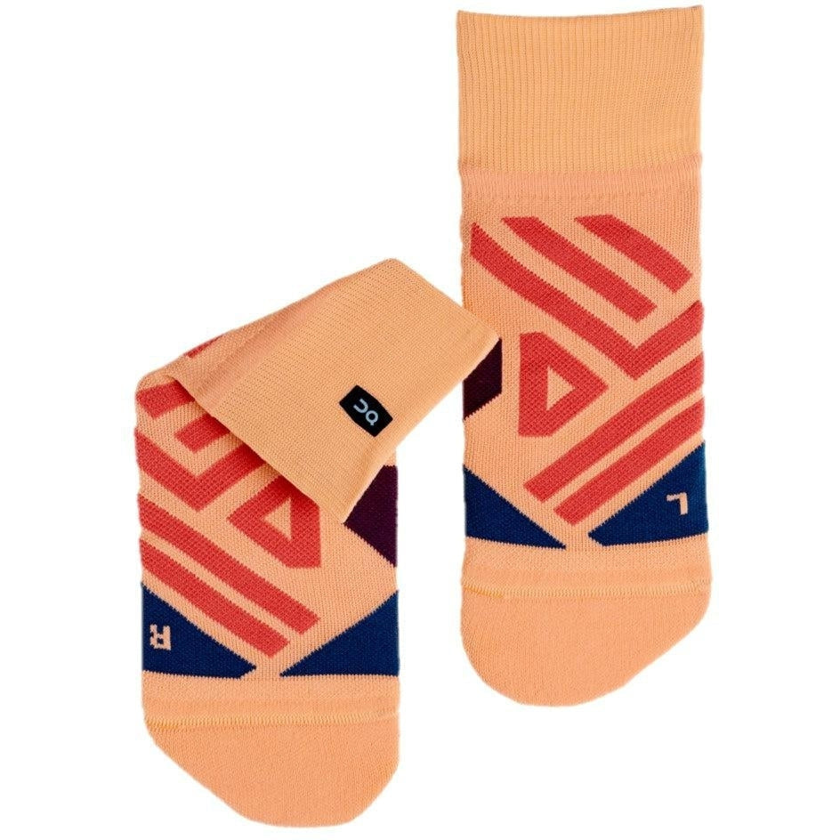 On-Women's On Mid Sock-Coral/Navy-Pacers Running